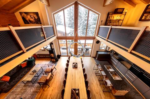 Chalet Zillertal Arena XL, spacious lodge up to 26