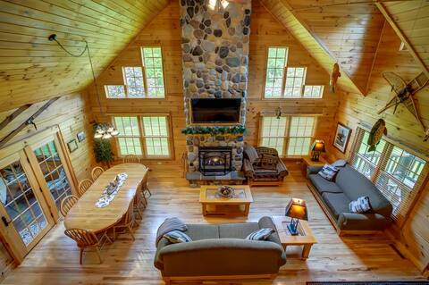 Devils Lake Lodge - Beautiful Lodge, Sleeps 10