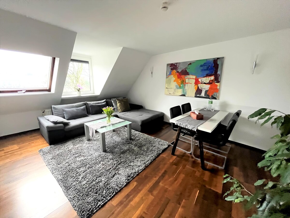 Top performing Airbnb: 78 m² meters, 3 room - flat, 2 bathrooms in Dortmund