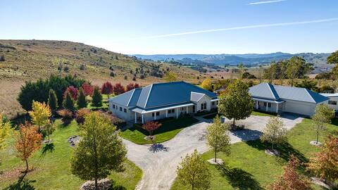 Luxury Countryside Home and Gardens - Orange