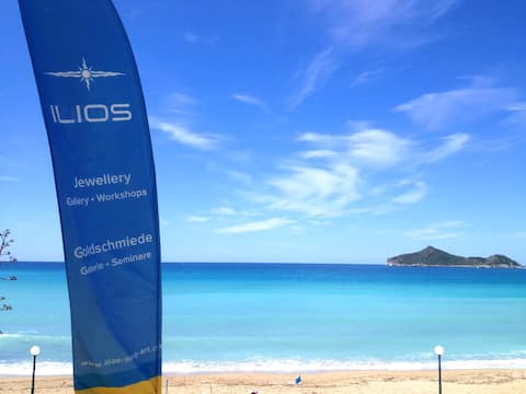 ILIOS loft apartments directly on the beach