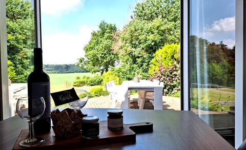 Domain Hellebeuk, Vacation Home with Bike Space