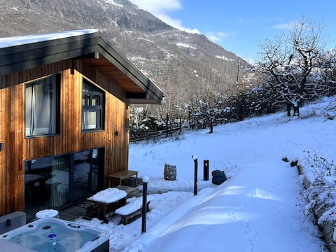Chalet "Les 3 marmottes" 4*, 12 people, jacuzzi