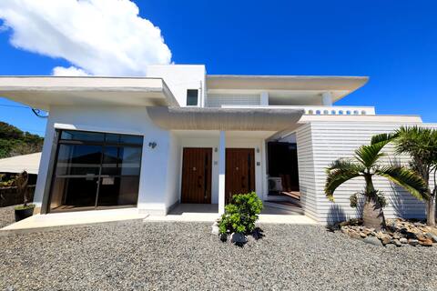 Harbour front JIRAMA Ⅰ - Ocean Front large private accommodation - 12 people possible