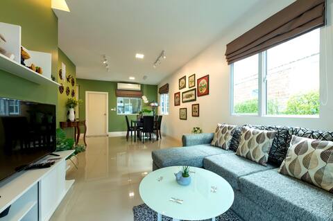 Entire house + Garden/Big C/Int School by Sweetie