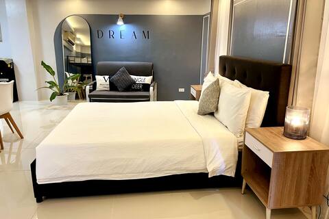 DREAM Studio Apartment 39sqm