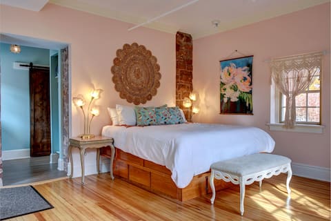 Ensign House Room