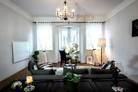 Sunny old building apartment with mountain views and garden