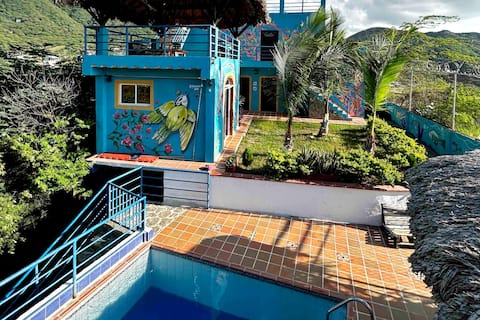 Peaceful Private Paradise Home