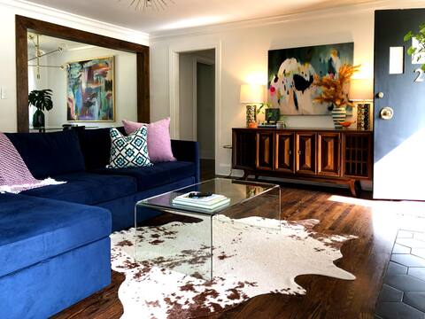 Modern Designer Retreat Near Downtown Greenville