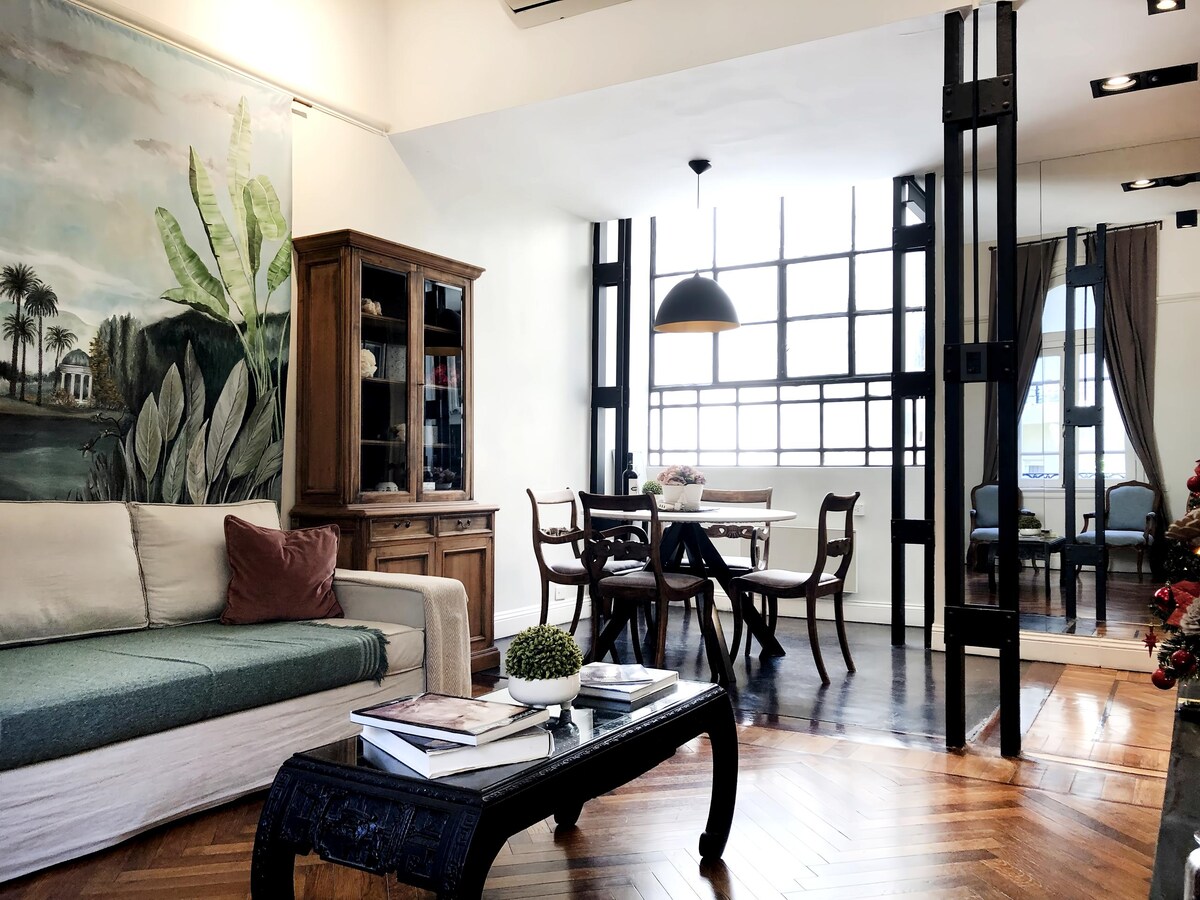 Anuncio de Airbnb popular: Paris flair in Recoleta, Hyatt area, 2BR charm en Comuna 2