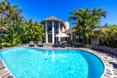 Waterfall House with Ocean Views in Haiku, Maui