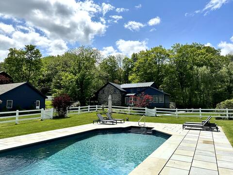 Original Stone House with Heated Pool & Patio