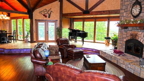 Timber Ridge Lodge with a view