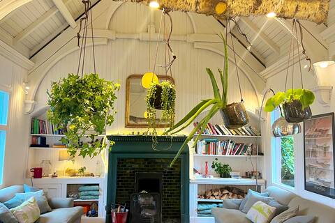 Sleeps 10. The Old pink library by loch and river