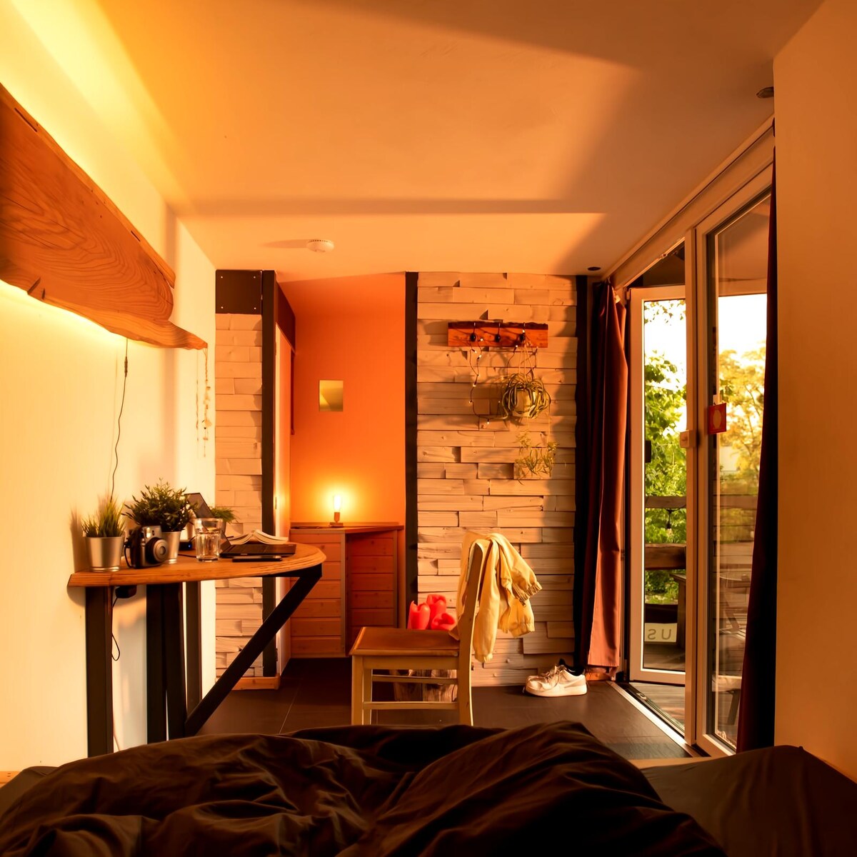 Popular Airbnb listing: Comfortable tiny house for adventurers in Linden Mitte