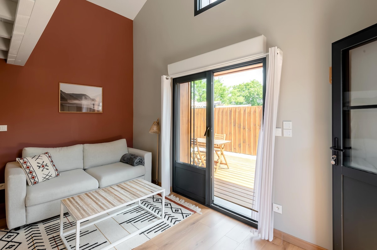 Top Airbnb: Praia Lodge Le Porge: Ocean 10 minutes away in Le Porge