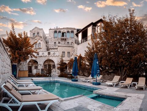 5 Pax Family Suite In Goreme With Pool & Breakfast