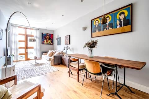 Successful Airbnb property: Little Beauty by London Fields in Hackney
