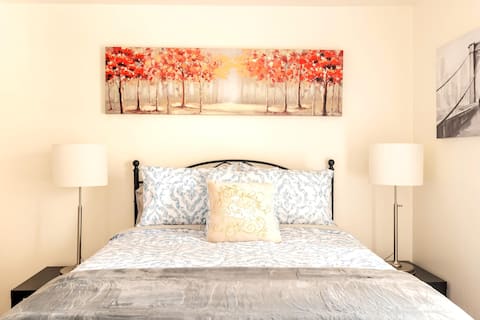 Furnished 1 bedroom Apartment, Pool, Gym - Monthly