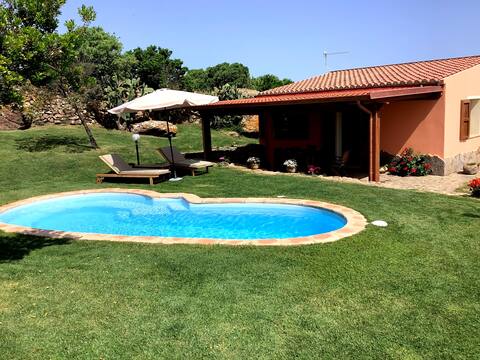 Independent house with private pool