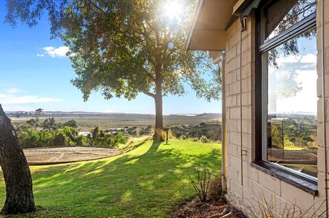 Oswin Roberts Cottage a hidden gem/whole property