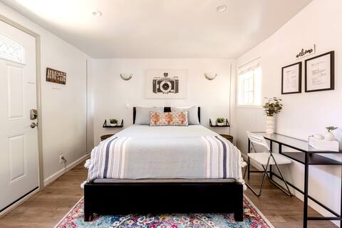 The Modern Comfort Studio – Close to Oakland/SF/SJ