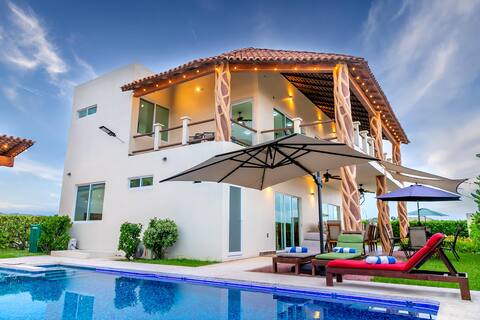 Casa Colores Beach House