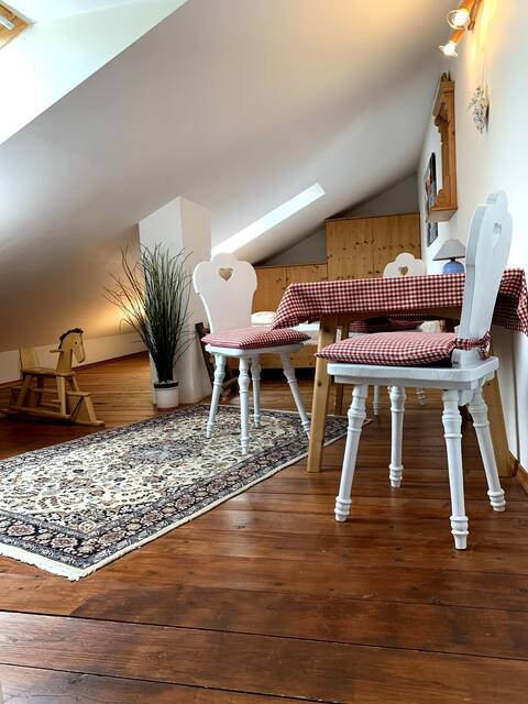 cozy apartment 1-5 pers. in the foothills of the Alps