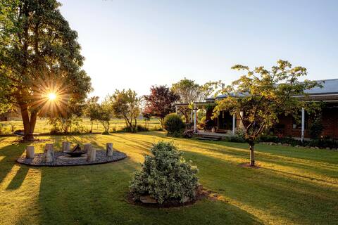 Entire House -The Kingsley,  King Valley