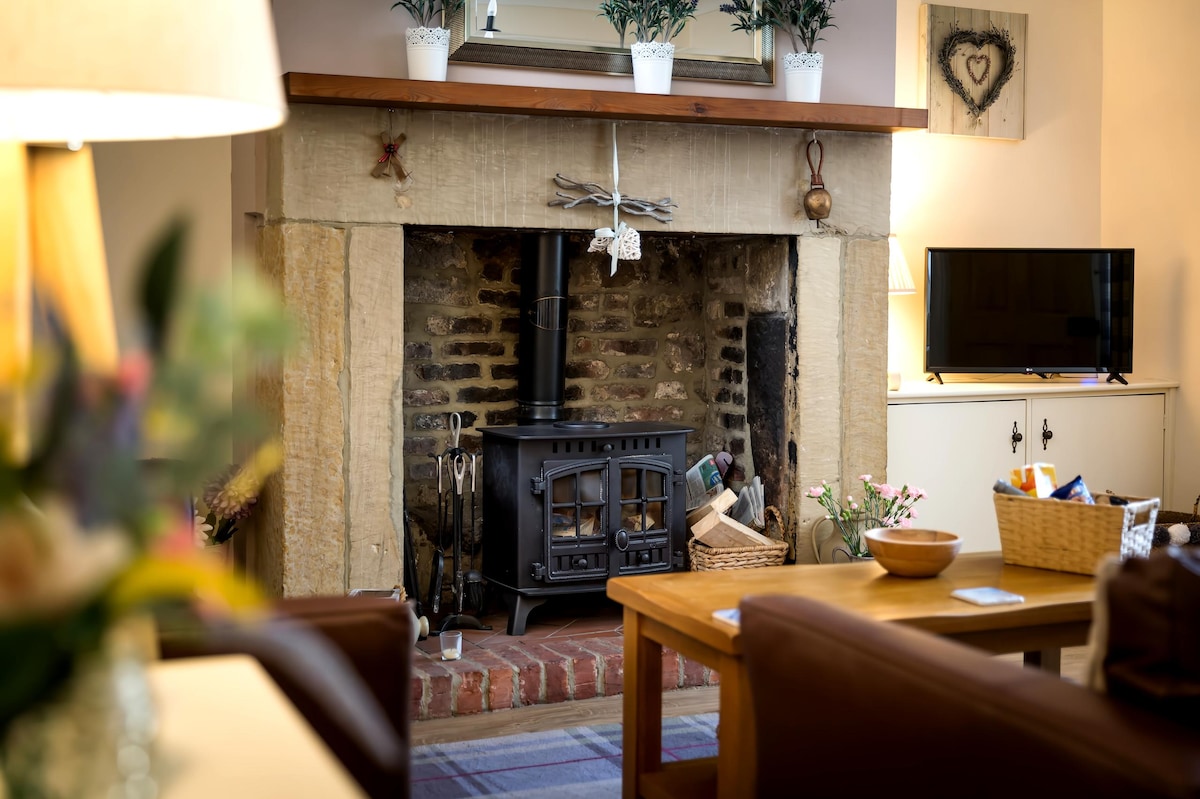 Popular Airbnb listing: Puddleduck Cottage - Alnwick in Northumberland