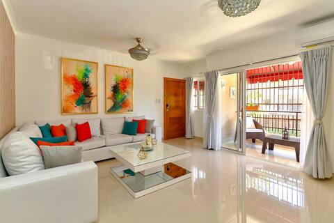 Exclusive Luxury Apt Security 24/7+3BR+2Parking