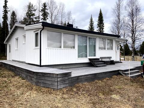 Spacious cottage by Längsjön, Storuman