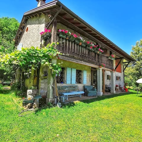 Holiday retreat with a view of the Dolomites
