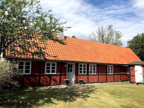 Wonderful house near the beach