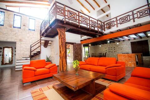 CASA DE LUCIO IN THE JUNGLE HEART