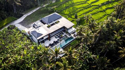 Rice Home 6 BR Pool Villa w/ GYM and Jungle View