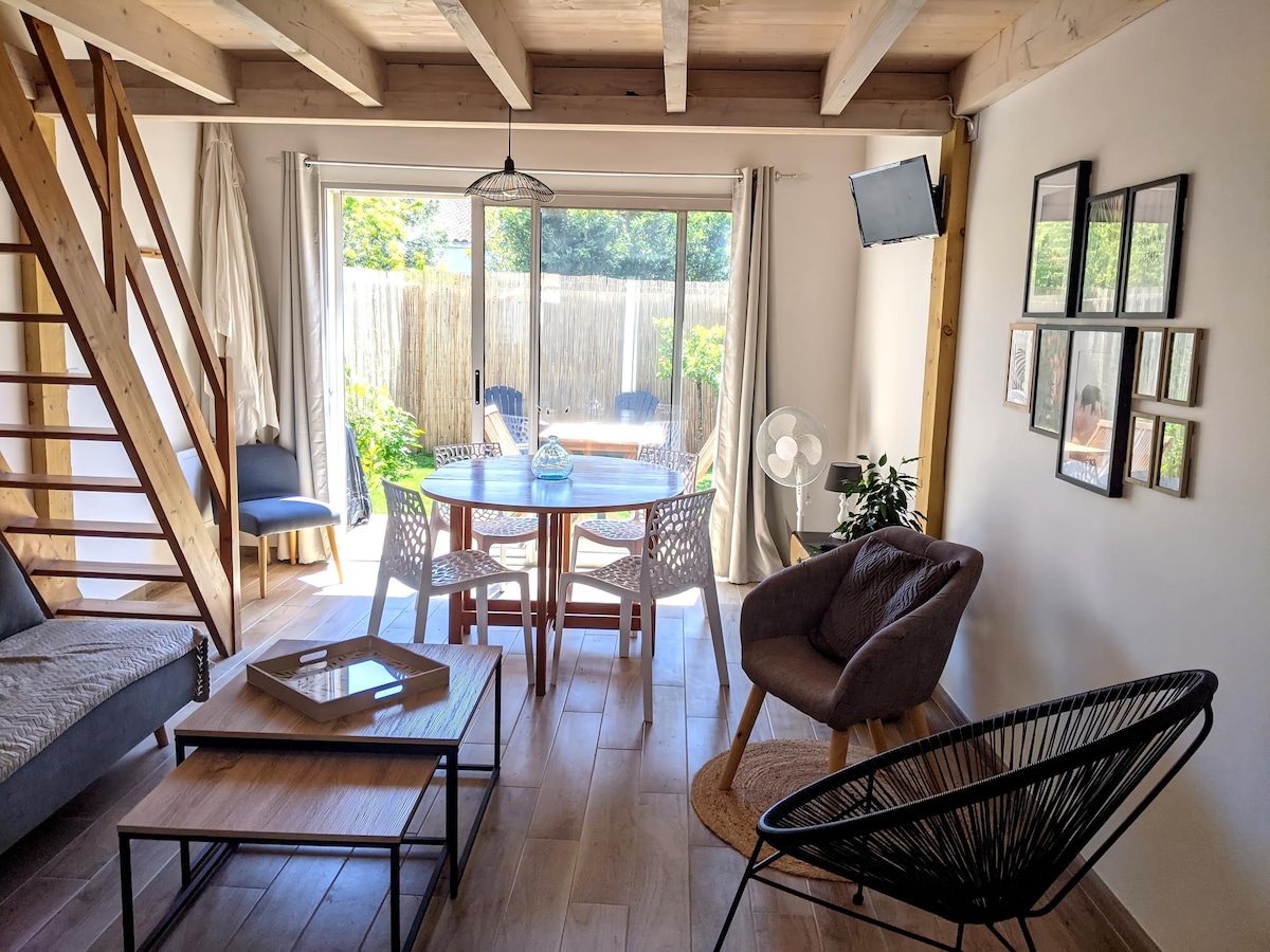 Annuncio Airbnb popolare: Hakuna Matata house 500 m from the ocean with garden a Angoulins