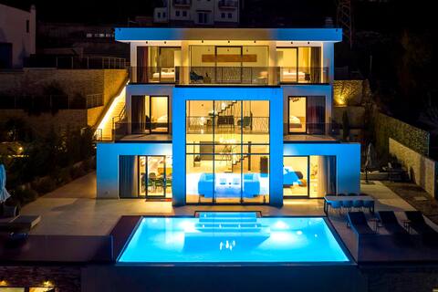 Villa Naya Opatija  - Stunning view & heated pool
