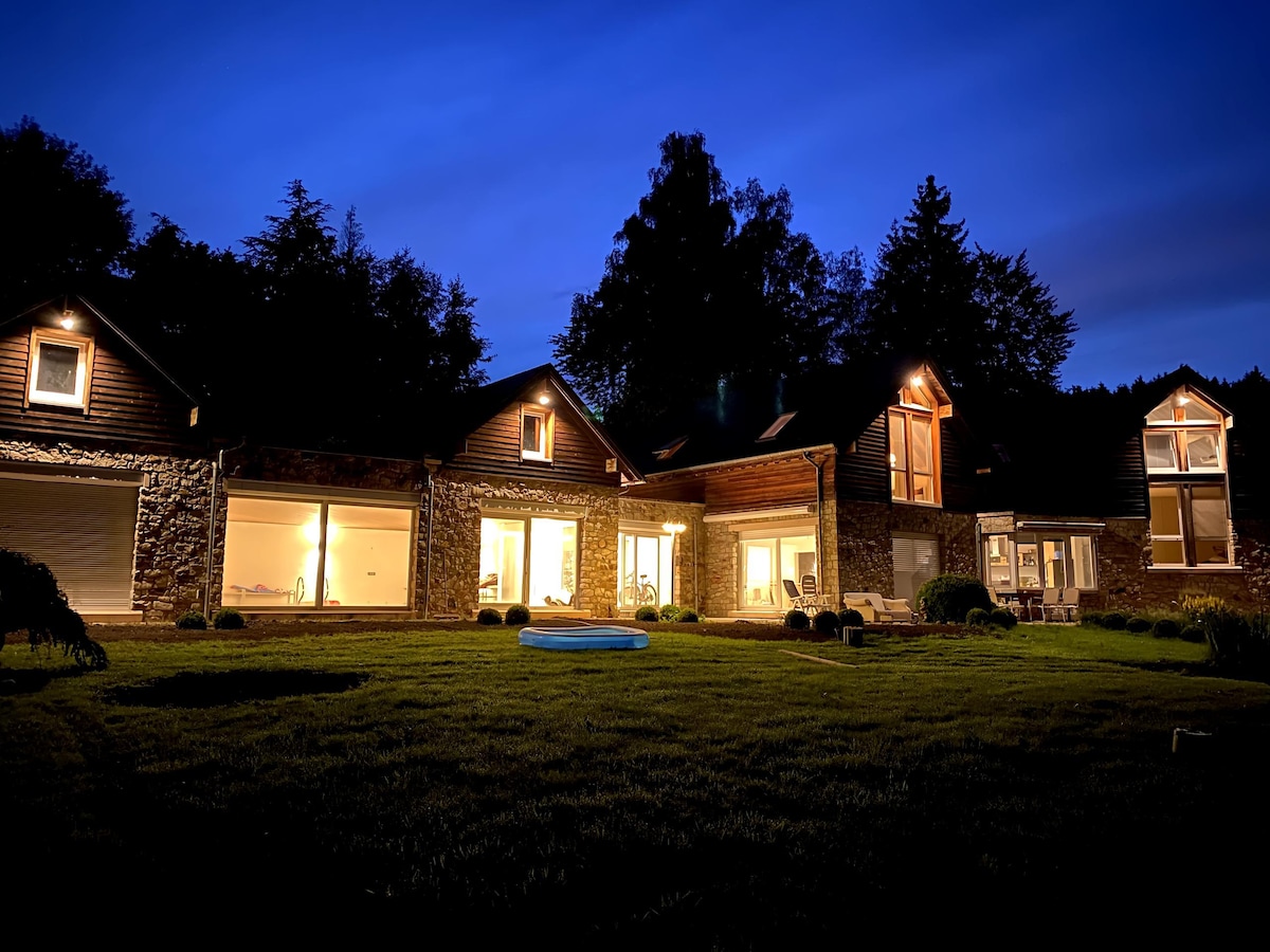 THE CHALAY - Grand Chalet in the heart of Fagnes