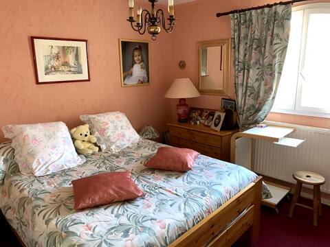 2 private bedrooms in  villa at the foot of Vienna