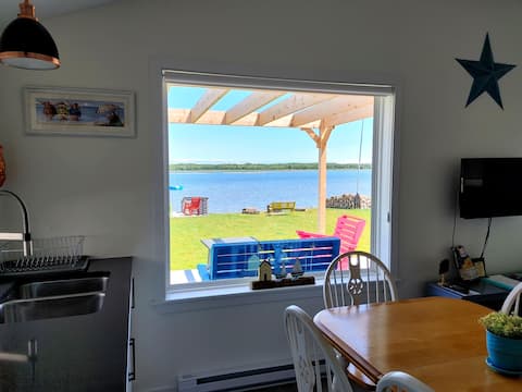 Ocean Front Tiny Home Little Gray (pet friendly)