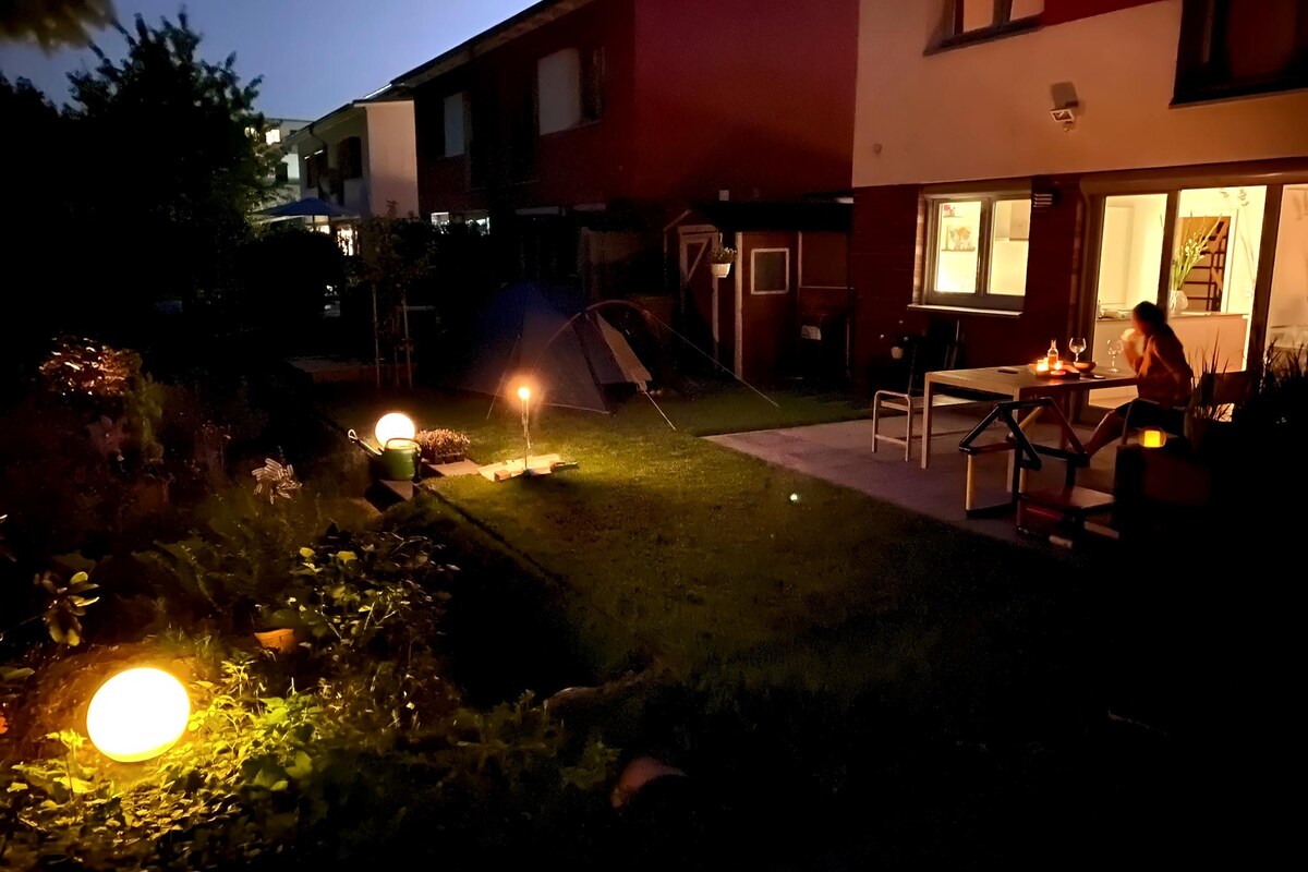 Top Airbnb: Large house HH | Families & Friends | Meet & Cook in Hamburg