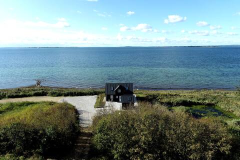 Idyllic house by the sea