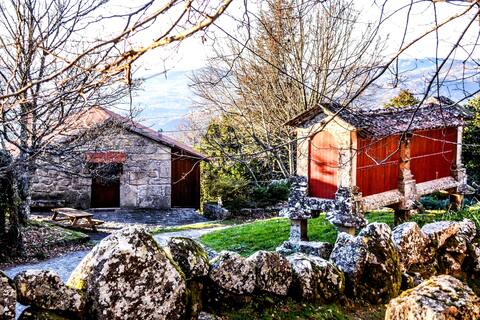 Chalet with a view to Douro
