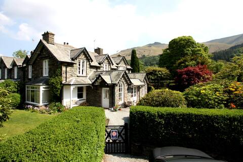 Character 5 bedroom cottage in heart of Grasmere