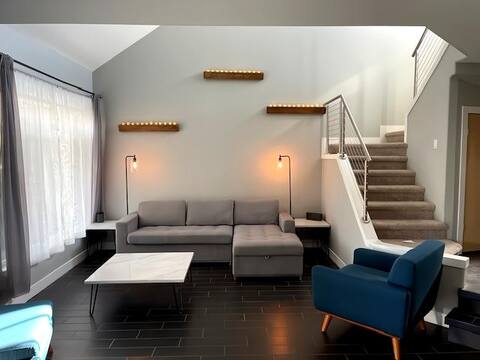 Luxury Columbia Point Townhouse