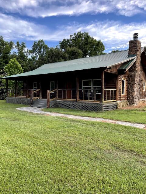 Arrowhead Acres Log Cabin