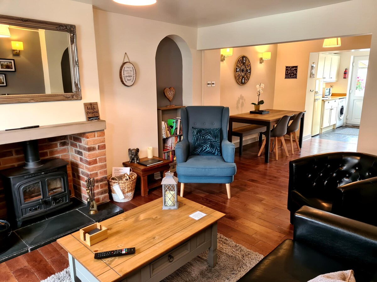 Airbnb con migliori performance: 2 bed Cottage Pickering, Priv Parking, Logburner a Pickering