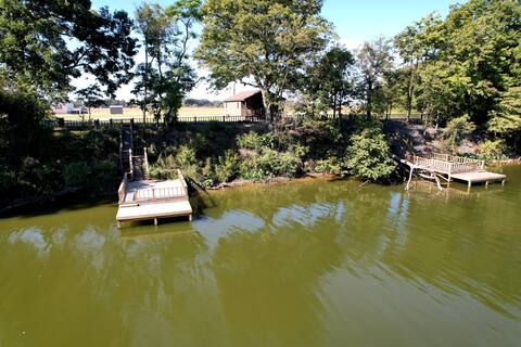 Water's Edge Oasis